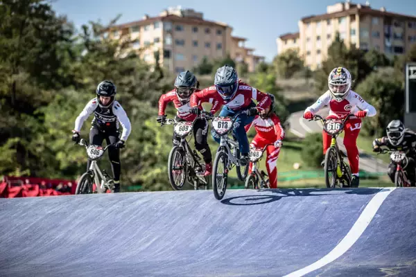 「日本人選手が大活躍「2021年UCI BMXスーパークロスワールドカップ第5-6戦」第6戦ではU23カテゴリーにて丹野夏波が日本人女子初優勝」の画像