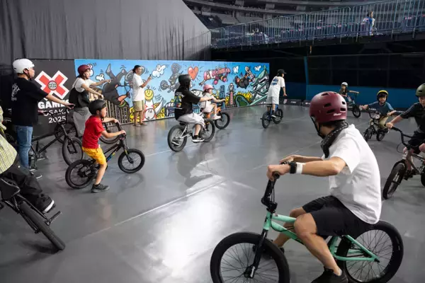 「関西初上陸のX Gamesを盛り上げたのは大迫力なパフォーマンスと様々なサイドコンテンツ【X Games Osaka 2025】Moto X & 豪華コンテンツまとめレポート」の画像