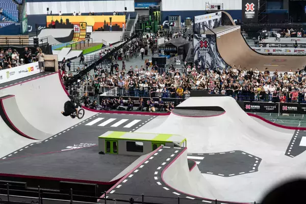 「関西初上陸のX Gamesを盛り上げたのは大迫力なパフォーマンスと様々なサイドコンテンツ【X Games Osaka 2025】Moto X & 豪華コンテンツまとめレポート」の画像