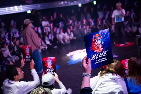 「最新曲から歴代の名曲で踊る即興ダンスを審査するのはあなた！「Red Bull Dance Your Style National Final Japan」7月5日六本木ヒルズアリーナにて開催！」の画像