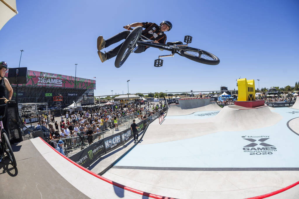 小澤美晴のデビューシーズン完全制覇の快挙と世界初のトリック連発「MoonPay X Games League 2026」BMXパーク結果まとめ