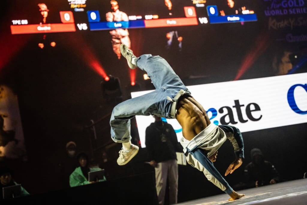 日本勢4名が世界のTOP8へ進出！明日の決勝で世界一を目指す【WDSF Breaking for Gold World Series in 北九州 presented by Create】