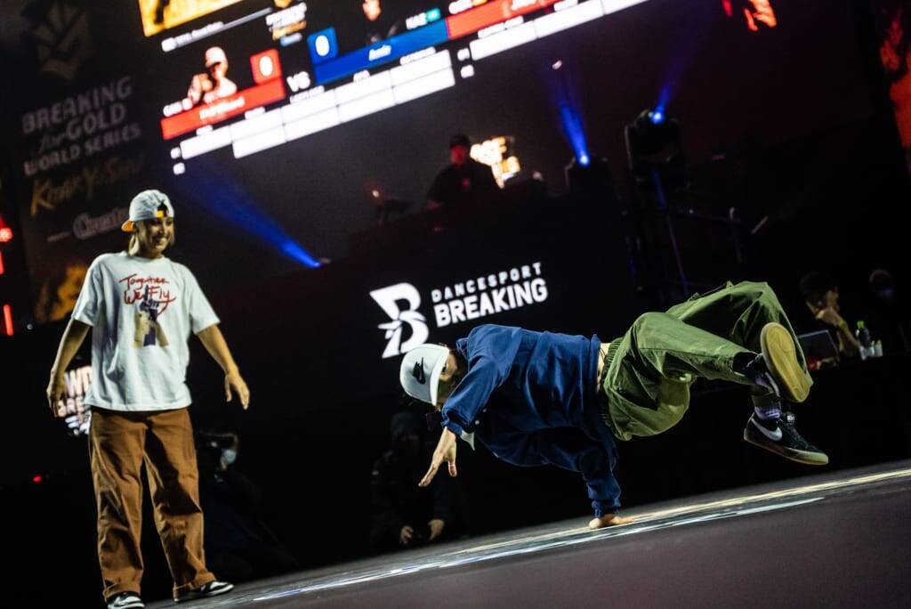 日本勢4名が世界のTOP8へ進出！明日の決勝で世界一を目指す【WDSF Breaking for Gold World Series in 北九州 presented by Create】