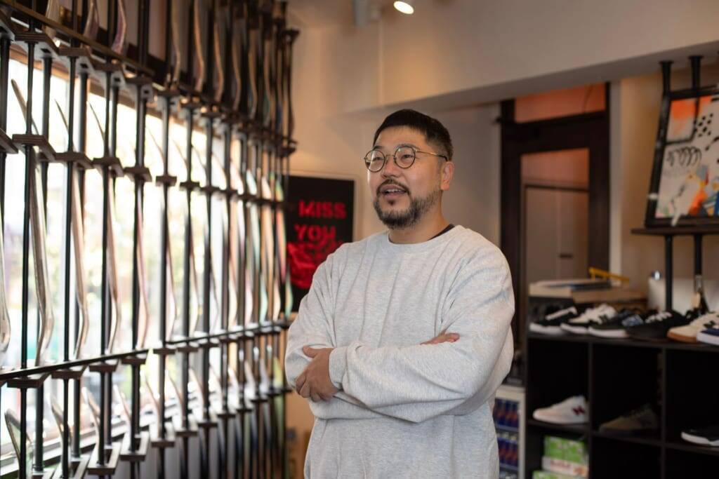 TRIALOGUE STUDIOが神田のスケートショップ「Prime」と共同開発！スケボー専用バッグのクラウドファンディングを開始