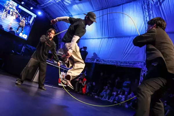 「横浜赤レンガ倉庫で世界最高峰のアーバンスポーツの戦いが繰り広げられた「YOKOHAMA URBAN SPORTS FESTIVAL ’25」〜DAY 2 アフターレポート〜」の画像