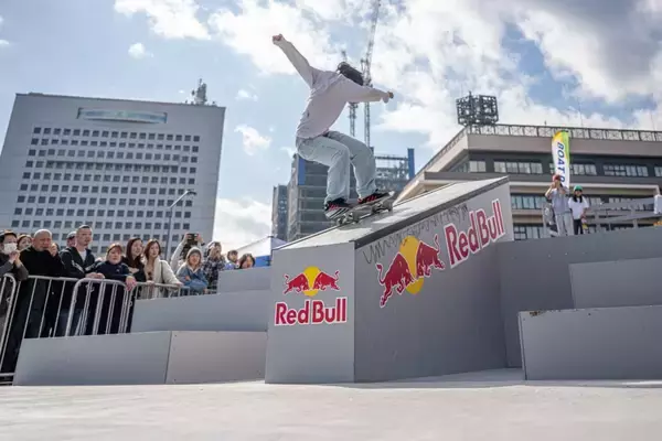 「横浜赤レンガ倉庫で世界最高峰のアーバンスポーツの戦いが繰り広げられた「YOKOHAMA URBAN SPORTS FESTIVAL ’25」〜DAY 2 アフターレポート〜」の画像