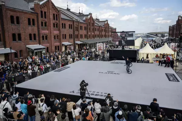 「横浜赤レンガ倉庫で世界最高峰のアーバンスポーツの戦いが繰り広げられた「YOKOHAMA URBAN SPORTS FESTIVAL ’25」〜DAY 2 アフターレポート〜」の画像