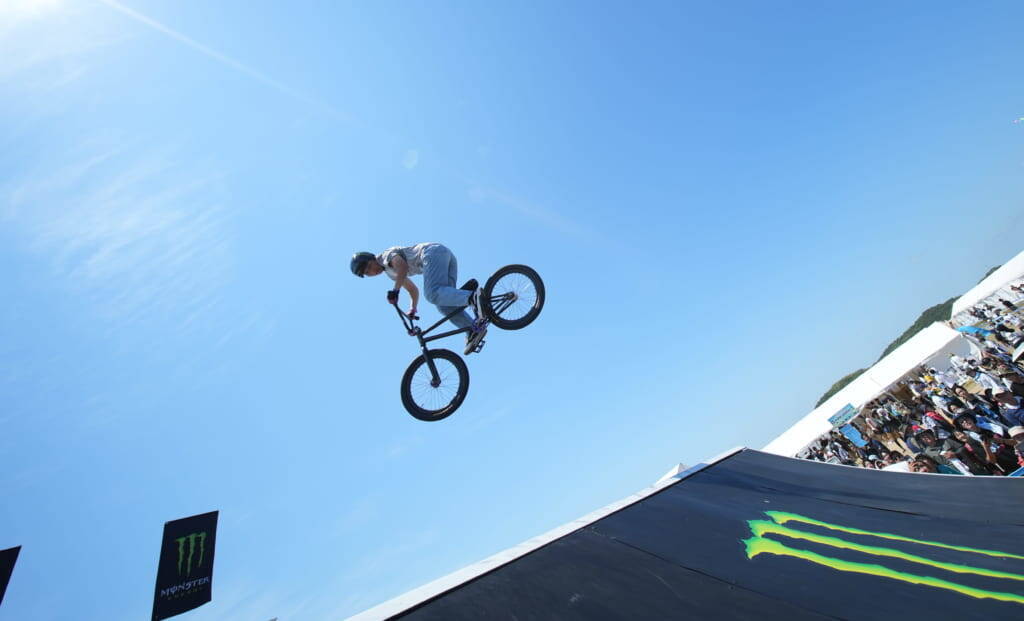 世界最高峰のBMXとFMXパフォーマンスが音楽フェスを彩る！「WILD BUNCH FEST. 2026」モンスターエナジースペシャルパフォーマンス