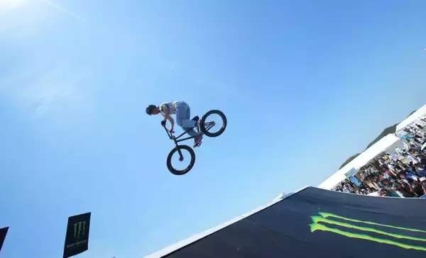 「世界最高峰のBMXとFMXパフォーマンスが音楽フェスを彩る！「WILD BUNCH FEST. 2026」モンスターエナジースペシャルパフォーマンス」の画像