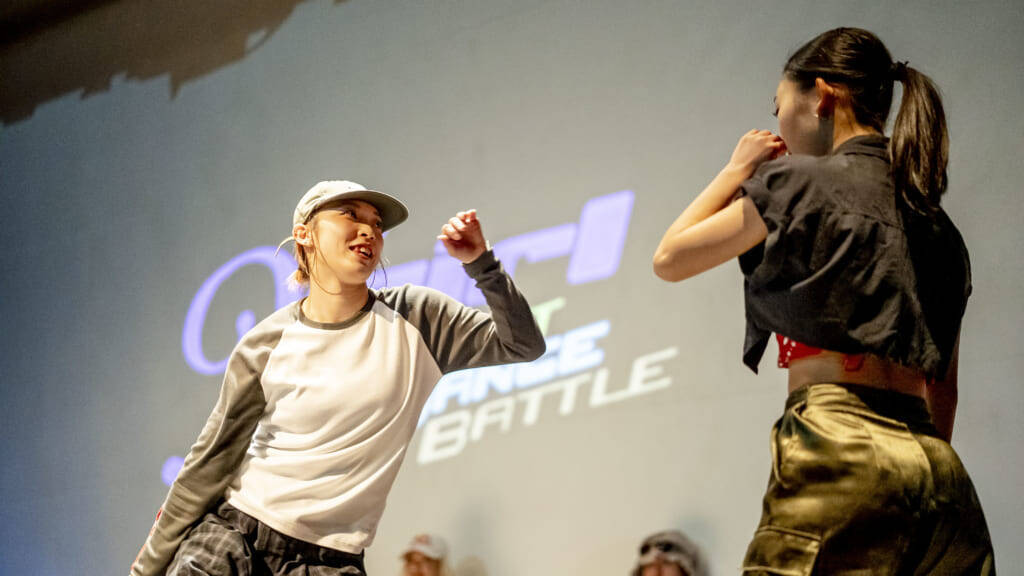 次世代の若手ダンサーたちが自分のスタイルで躍動！X-girlとMAiKAが切り拓いたストリートダンスバトルの新時代「X-girl STREET DANCE BATTLE Produced by MAiKA」