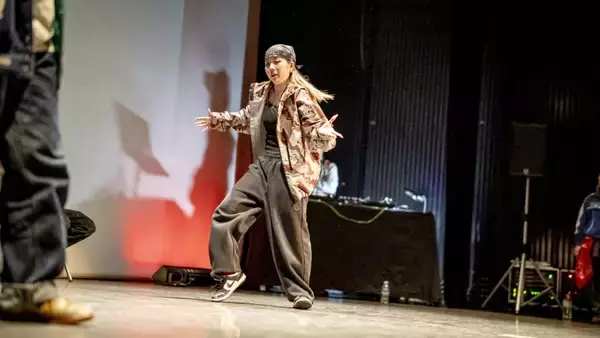 「次世代の若手ダンサーたちが自分のスタイルで躍動！X-girlとMAiKAが切り拓いたストリートダンスバトルの新時代「X-girl STREET DANCE BATTLE Produced by MAiKA」」の画像