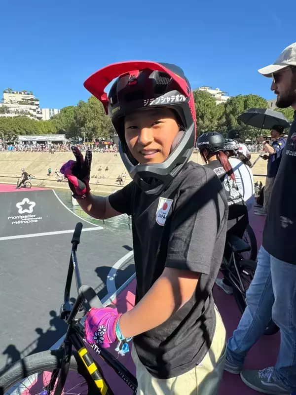 「世界最高峰の舞台で最年少の快挙。小澤美晴が初ワールドカップで準優勝「FISE Montpellier 2024」BMXフリースタイル・パーク種目」の画像