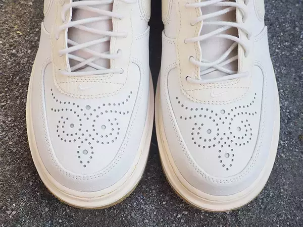 「祝・40周年！ ナイキ「エア フォース 1」の現在地を体現する注目モデル3選」の画像