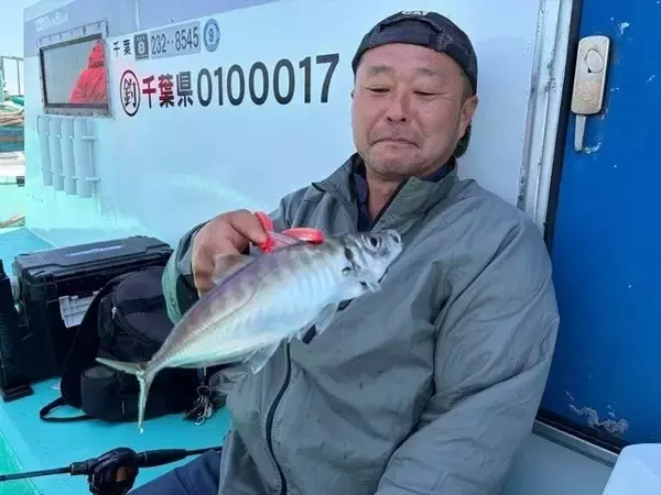 「【釣果速報】千葉県守山丸でアジトップ88匹！記録更新が狙える今はサイズも良型でとってもおトク！」の画像