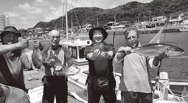 釣り仲間と楽しむ！ 南房乙浜のマダイ五目