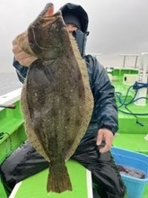 【釣果速報】茨城県宗和丸でヒラメ全員ゲット！3.40kgの良型も！好調なうちに海に繰り出そう！