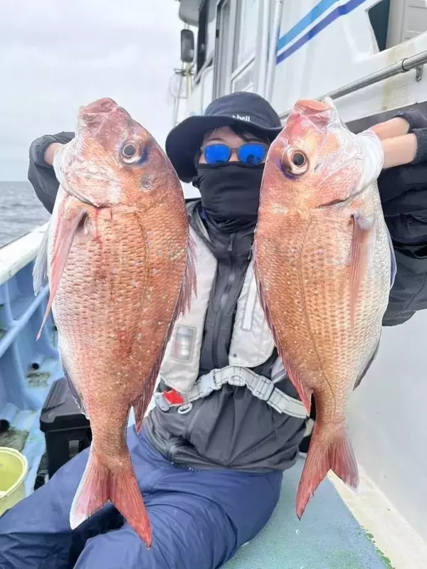「【釣果速報】茨城県幸栄丸で4.50kgのど迫力マダイをキャッチ！！週末は大物マダイを捕まえに行きませんか？」の画像