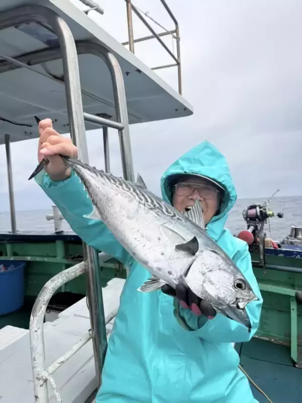 【釣果速報】静岡県南伊豆忠兵衛丸で迫力の3.20kgカンパチ上がる！大物を仕留めるためのアドバイスを船長からもらいました！