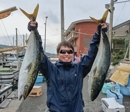 【釣果速報】神奈川県愛正丸で強烈な引きが楽しめる6kg台のワラサが好調！大物を仕留めるためのアドバイスを船長からもらいました！
