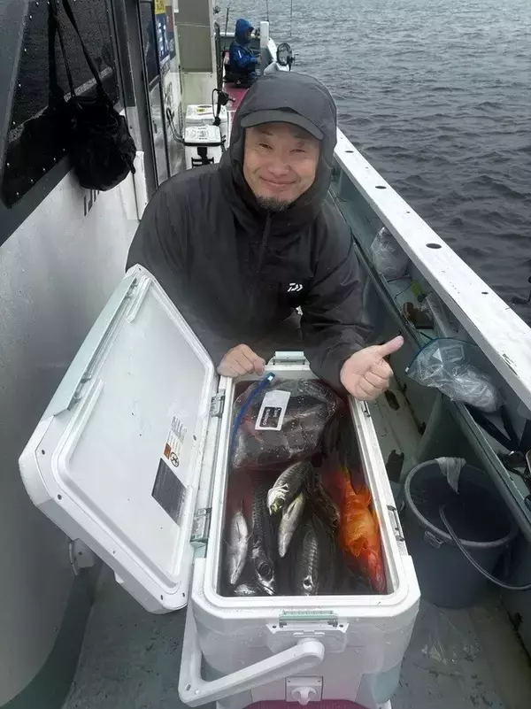 「【釣果速報】納竿までイサキざんまい！神奈川県正海丸で全員30匹以上ゲットの快挙！初心者さんもいらっしゃい！」の画像