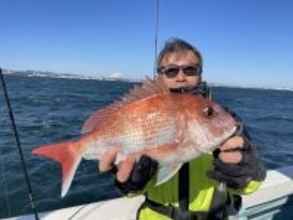 【釣果速報】神奈川県村本海事で獲れるマダイがデカい！2kg前後の良型多く、ゲストも多彩！さあ、ビッグドリームを掴みに行こう！