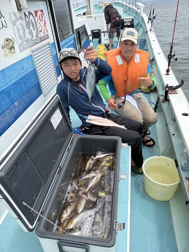 【釣果速報】神奈川県伝五郎丸でイサキラッシュ！最大35cm！TOP75匹！数も型も欲張りたい方はぜひ！