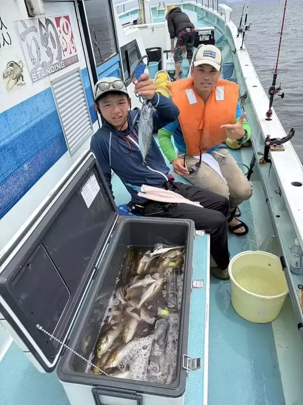 「【釣果速報】神奈川県伝五郎丸でイサキラッシュ！最大35cm！TOP75匹！数も型も欲張りたい方はぜひ！」の画像