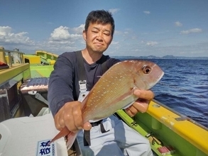 【釣果速報】2.00kgの良型マダイをゲット！神奈川県鴨下丸kawanaであなたも良型をゲットしよう！