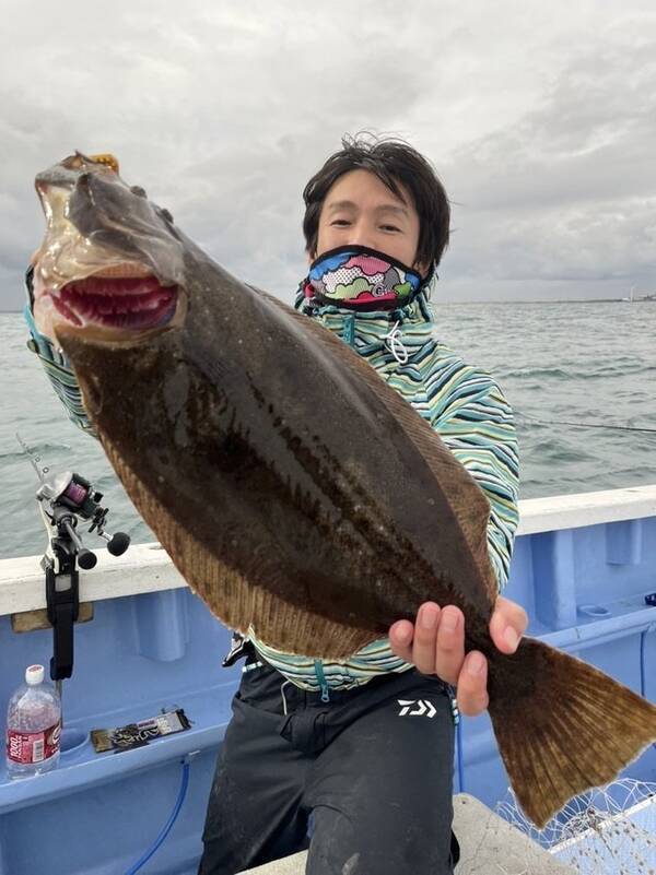 釣果速報 茨城県鹿島沖のヒラメ釣り解禁初日 大人気船 幸栄丸の気になる釣果をチェック 船長からのメッセージも掲載 22年11月1日 エキサイトニュース