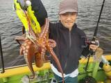 「【釣果速報】神奈川県鴨下丸kawanaでマダコ釣り好調！連発で大興奮！三連休はマダコ釣りで決まり！」の画像2
