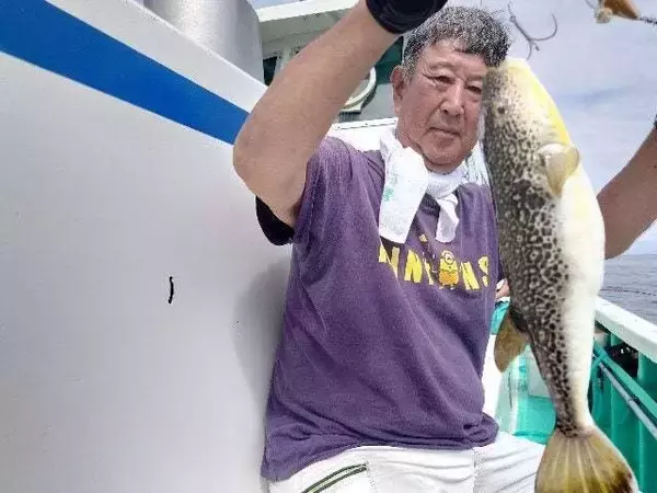 【釣果速報】千葉県利永丸はショウサイフグが好調！38cmの良型サイズも！フグ釣行なら千葉県利永丸に決まり！