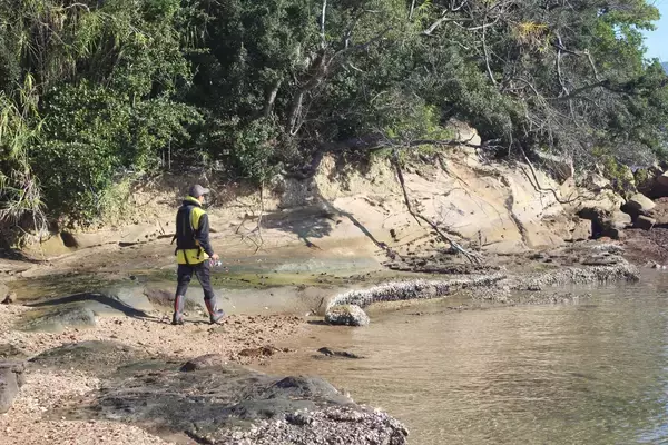 「南紀のエギングで超シャローがオススメな３つの理由。若手名手・勝股優の攻略法も紹介」の画像