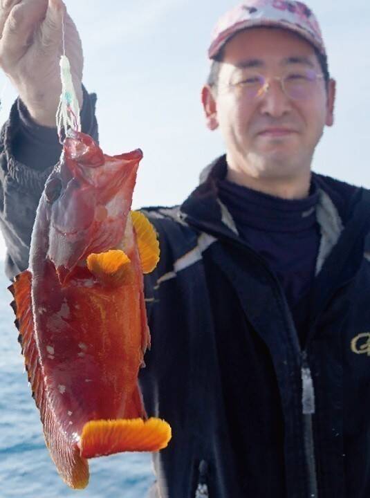 深夜2時出船のリレー釣り　暑さ知らずで満足釣果！
