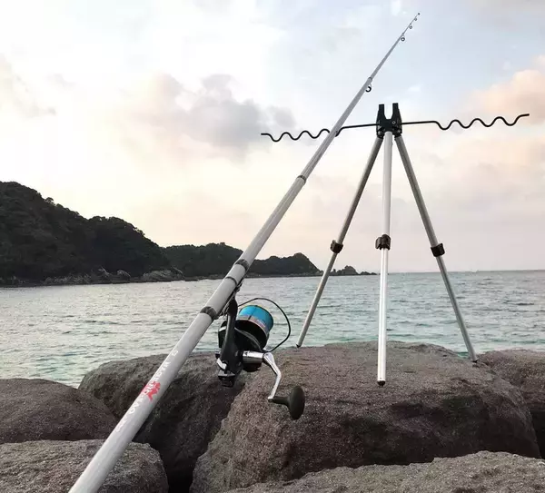 釣りの三脚＝ロッドスタンド特集！人気メーカーのおすすめアイテムを徹底チェック