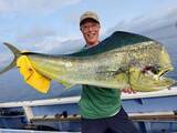 「【釣果速報】神奈川県丸伊丸でカツオ・シイラ好調！カツオ最大2.50kg、シイラ122cm！今後の釣行にも期待大！」の画像1