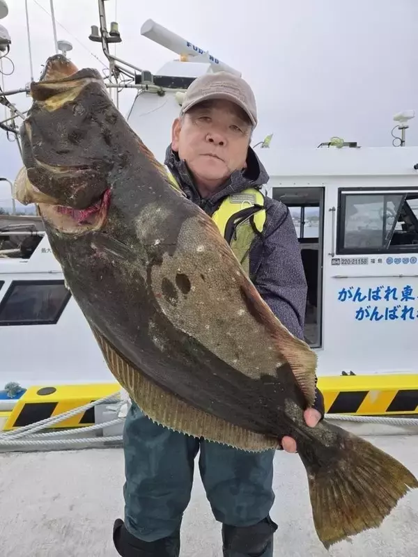 【釣果速報】90cmの大座布団出る！大型交じり食い順調のヒラメは福島県つりエサ豊漁で狙いに行こう！