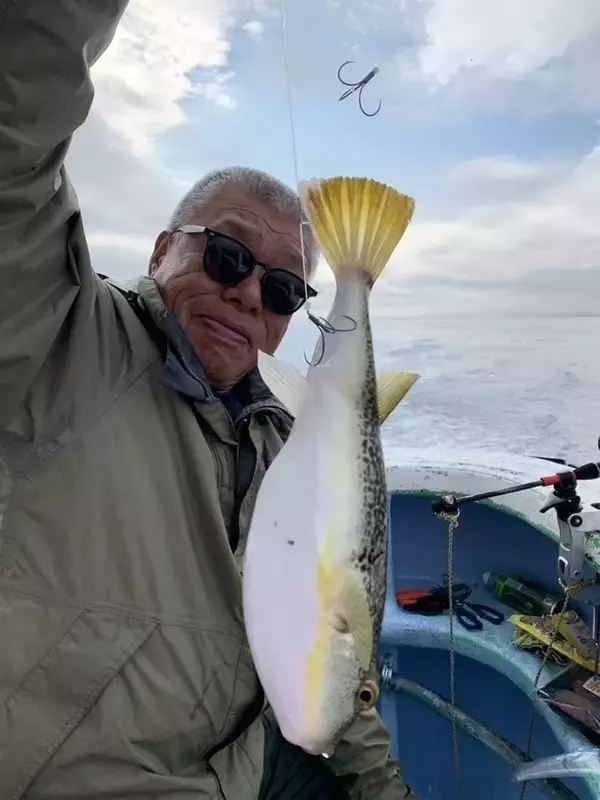 「【釣果速報】茨城県幸栄丸でショウサイフグが絶好調！最大40cm！好調な今がチャンス！」の画像