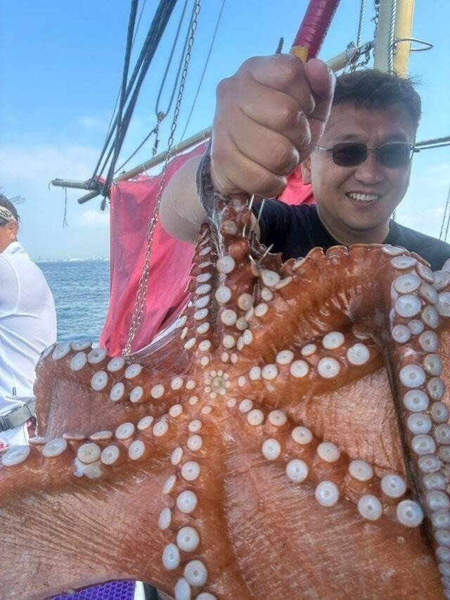 【釣果速報】兵庫県海蓮丸でタコGET達成！最大100cm！狙える今こそタコ釣りしませんか？