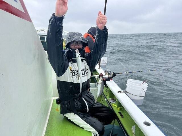 【釣果速報】良型アジがヒット炸裂！トップは25匹GET！神奈川県政信丸でワンランク上の釣行を！