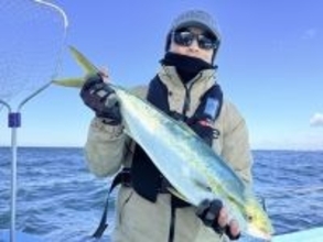 【釣果速報】愛知県正将丸で73cmの本命ワラサキャッチの快挙！！ダブルヒットのチャンスも！？満船になる前に予約を！