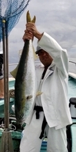 【釣果速報】神奈川県あまさけや丸でブリ・カンパチ・アジなどオールスター集う！人気魚種をバラエティ豊かに釣りたいなら今すぐ乗船だ！