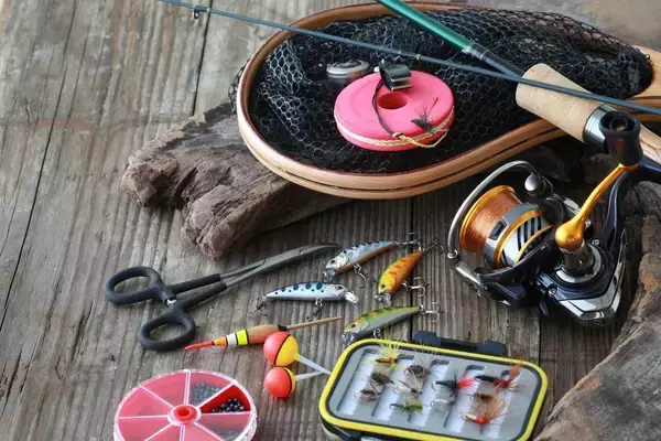 「釣り用タックルバッグ特集！選び方とおすすめタックルバッグ20選をご紹介」の画像