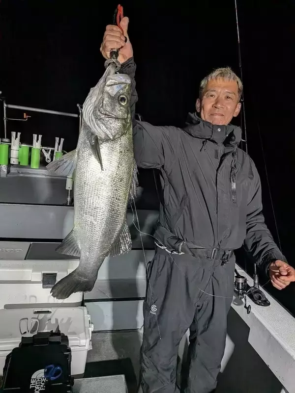 「【釣果速報】和歌山県SevenSWellでイサギ入れ食い！アジ・ヒラスズキも！好調な今シーズン、自己最高記録を狙ってみませんか？」の画像