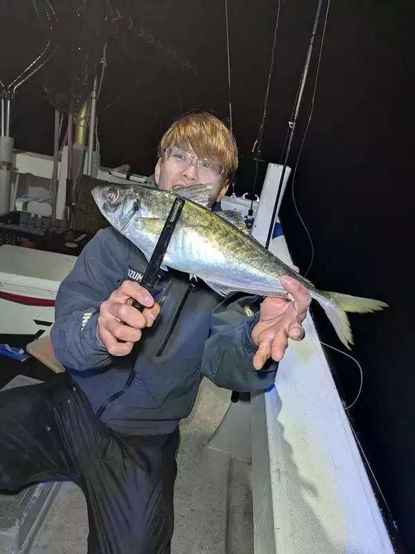 「【釣果速報】和歌山県SevenSWellでイサギ入れ食い！アジ・ヒラスズキも！好調な今シーズン、自己最高記録を狙ってみませんか？」の画像