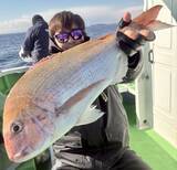 「【釣果速報】神奈川県あまさけや丸でヒラメ&マダイ&ワラサなどGET！三大人気魚種が揃い踏み！このチャンスを絶対逃すな！」の画像1