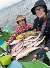 【釣果速報】神奈川県ちがさき丸で43cmの良型アマダイGET！ゲストは水族館が開けるぐらいバラエティ豊かに！一度の釣りでたくさんの魚たちとの出会いを楽しもう！