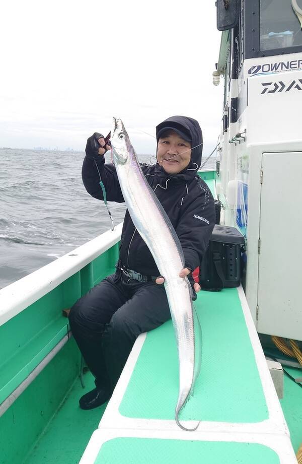 釣果速報 千葉県林遊船で125cmのドラゴンタチウオゲット 終盤は念願のサワラもキャッチ 仕立船で憧れの魚を捕まえに行こう 22年10月27日 エキサイトニュース 釣果速報 千葉県林遊船で125cmのドラゴンタチウオゲット 終盤は念願のサワラもキャッチ 仕立船で憧れの魚を捕まえに行こう 22年10月27日 エキサイトニュース