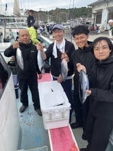 【釣果速報】神奈川県正海丸でカツオ全員キャッチ達成！47.60kgキハダも確保！秋の釣行ならこの船に決まり！