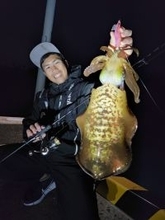 冬もアオリイカは釣れる！！冬エギングの攻略法をエギング大好きヤマシタスタッフ木原がご紹介！！