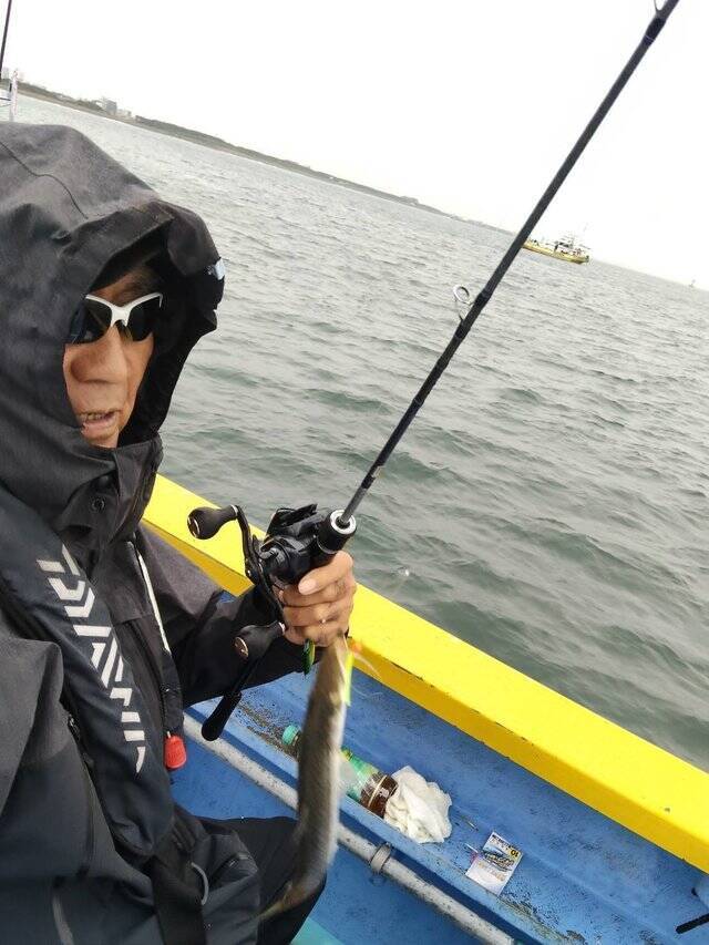 【釣果速報】神奈川県島きち丸でカマストップ65匹の好釣果！スペシャルゲストはどっしりサイズのカンパチ！？